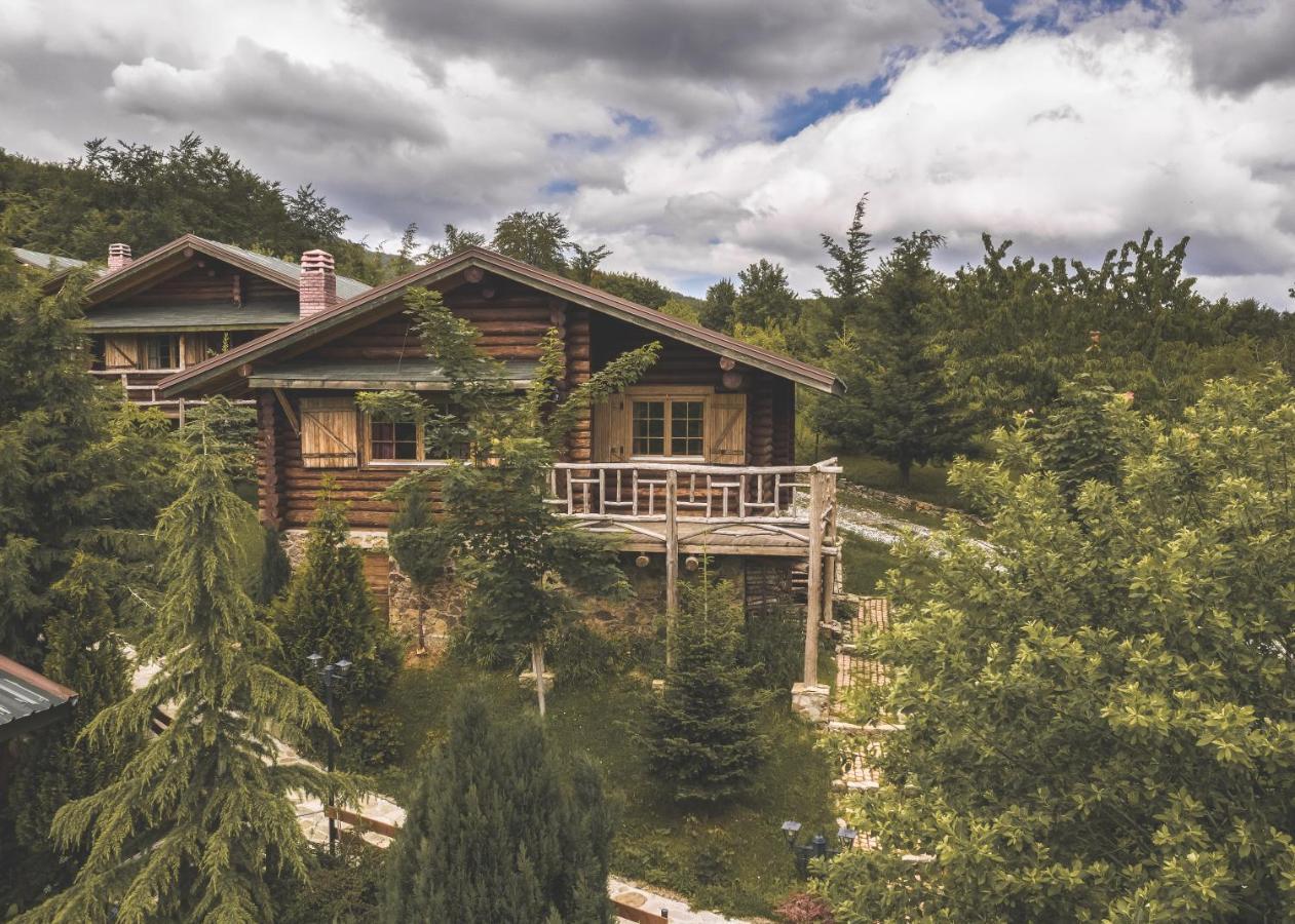 Naousa  Sfendamos Wood Village מראה חיצוני תמונה