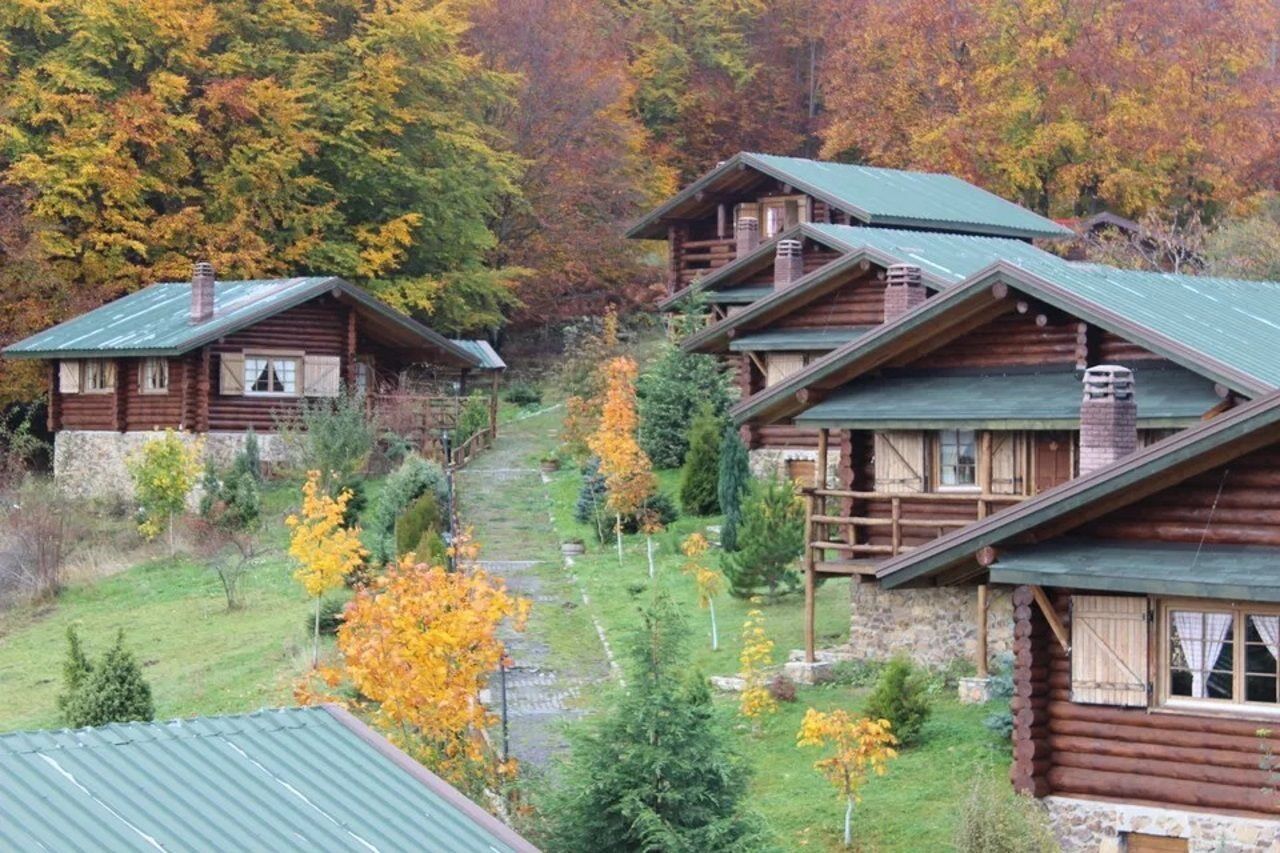 Naousa  Sfendamos Wood Village מראה חיצוני תמונה