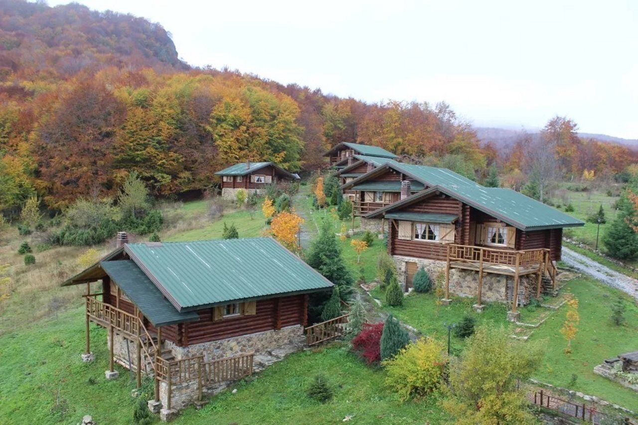 Naousa  Sfendamos Wood Village מראה חיצוני תמונה